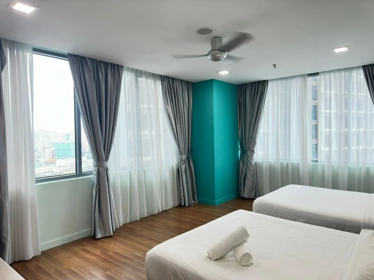 Apartment Summer Suites Klcc By Luna Kl Kuala Lumpur