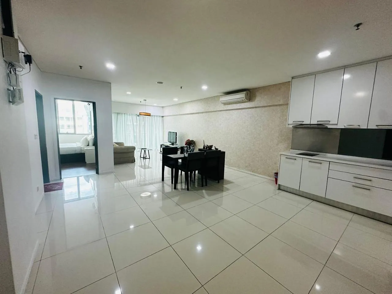 Summer Suites Klcc By Luna Kl Kuala Lumpur