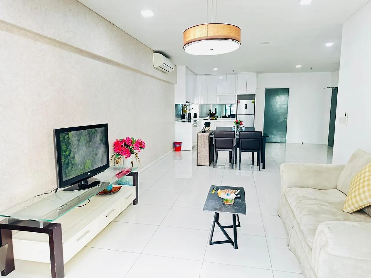 Summer Suites Klcc By Luna Kl Kuala Lumpur Malaysia