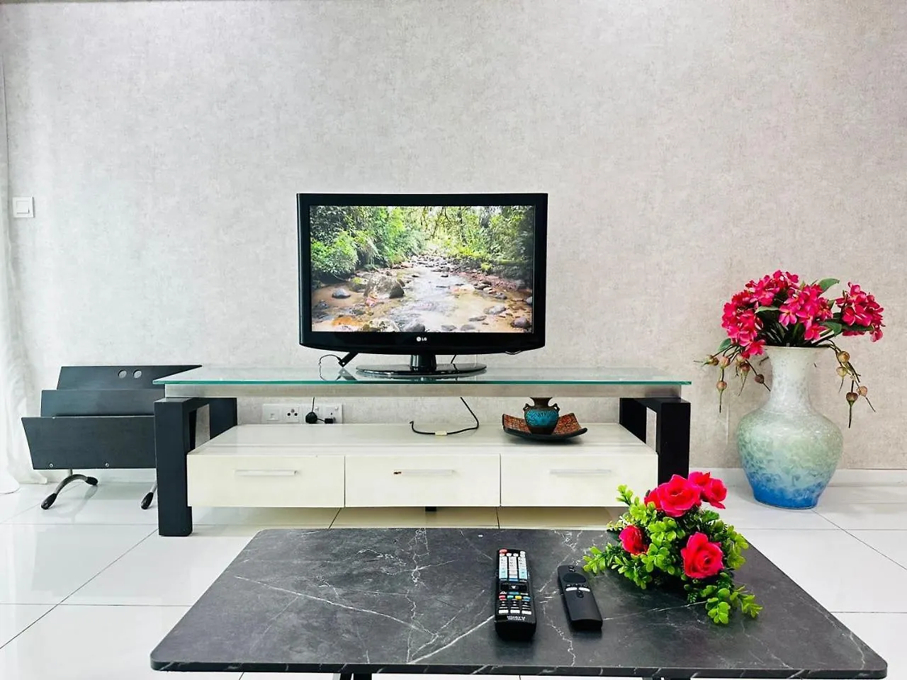 Apartment Summer Suites Klcc By Luna Kl Kuala Lumpur