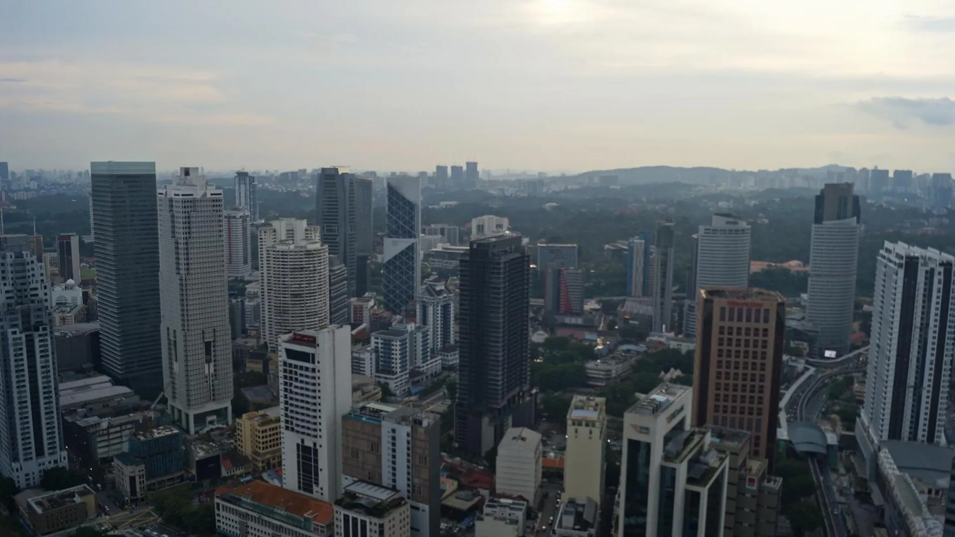Summer Suites Klcc By Luna Kl Kuala Lumpur